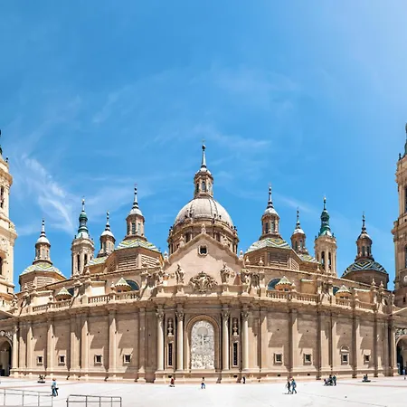 El Pilar 3000 サラゴサ