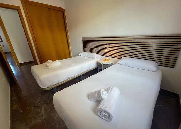 El Pilar 3000 Apartment *